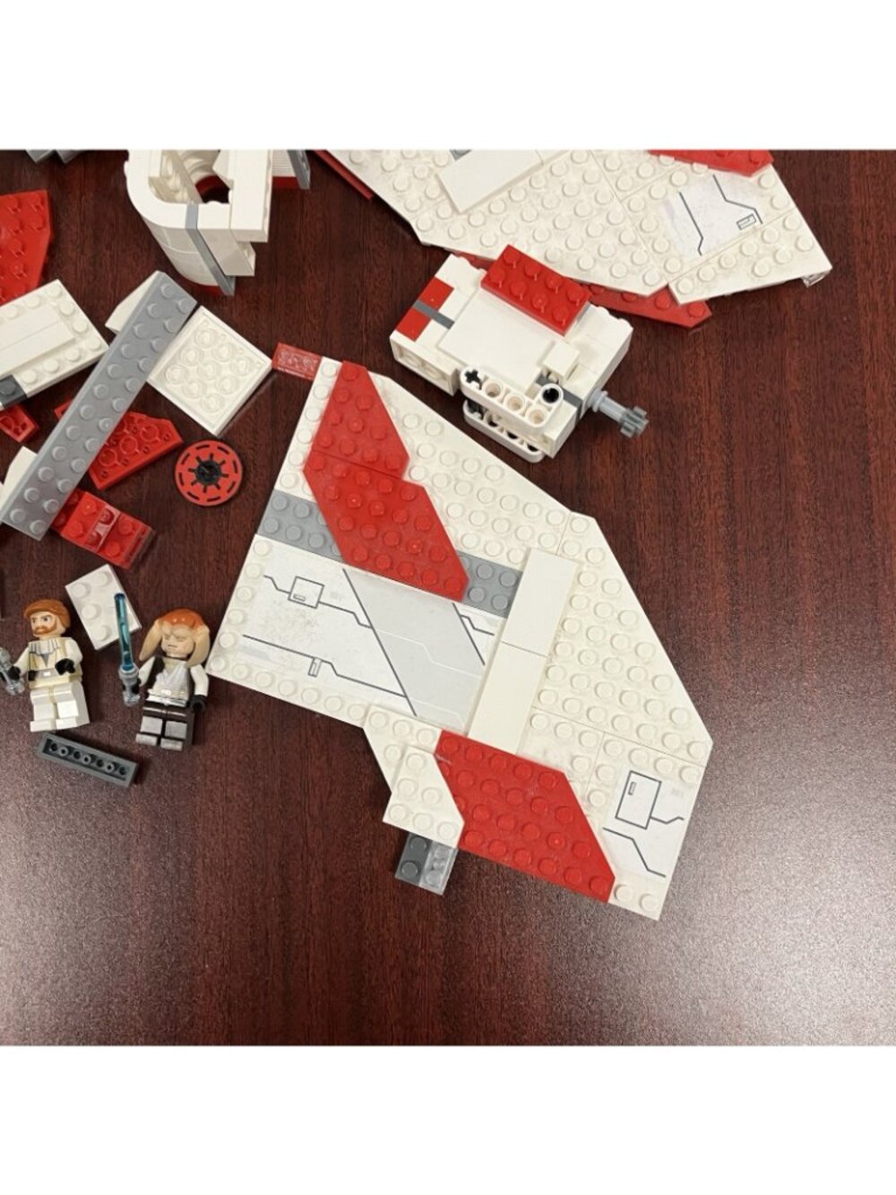 LEGO Star Wars 7931 T-6 Jedi Shuttle Obi-Wan Incomplete No Manual - F12 - Picture 5 of 5
